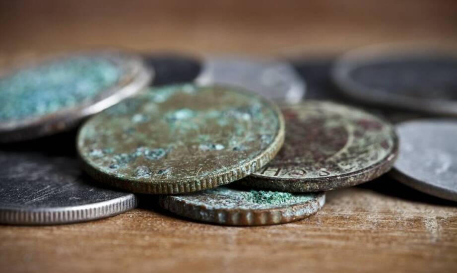 Jak zmieniają się ceny monet w rynku?