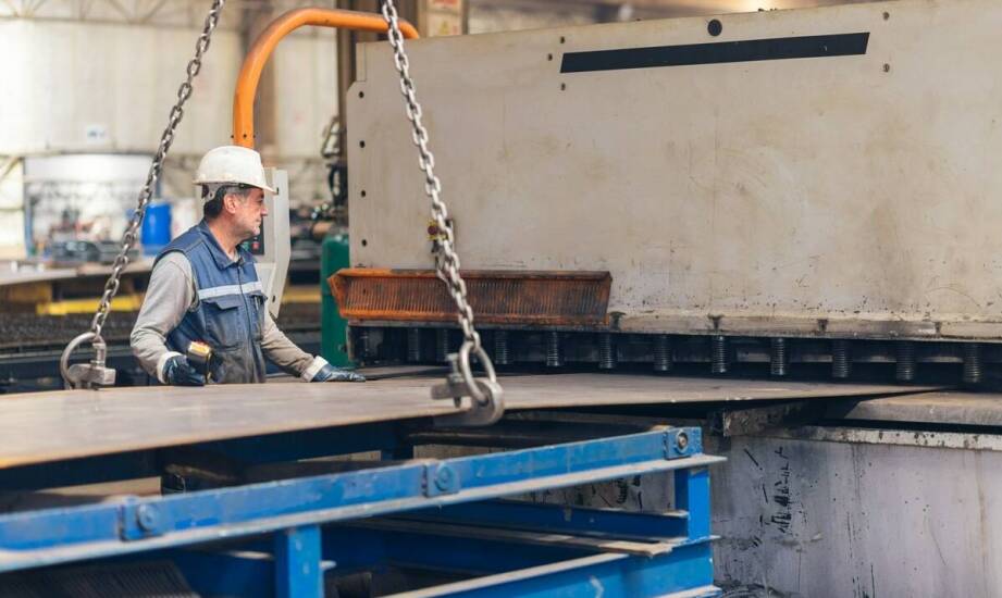 Wpływ projektu stalowej hali na optymalizację procesów przemysłowych