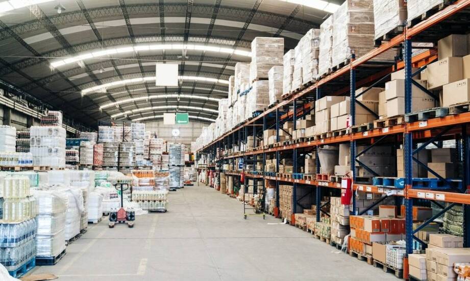 Wpływ workownic do big bagów na efektywność magazynowania sypkich materiałów