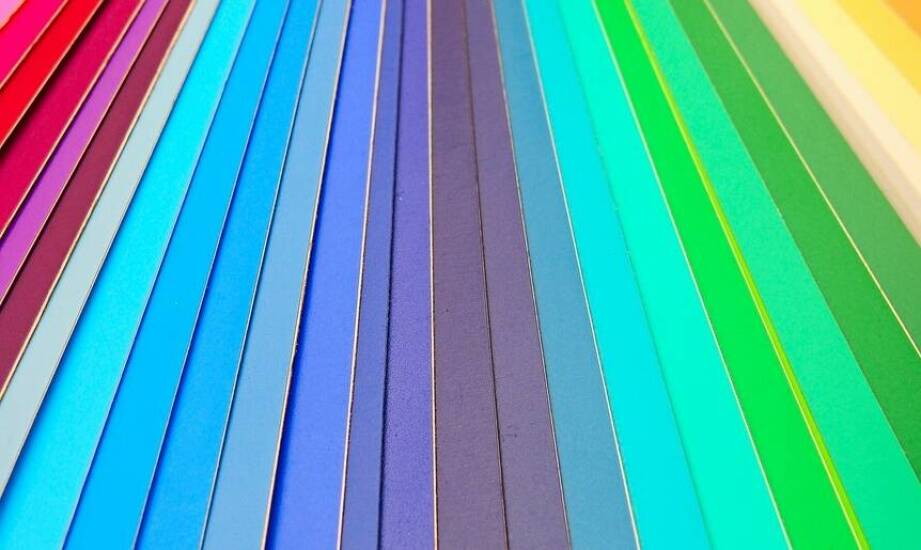 Zastosowanie 80 sztuk promarkerów w scrapbookingu