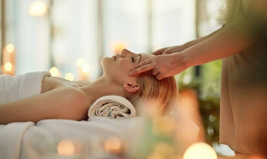 Rola peelingów w pielęgnacji dojrzałej skóry