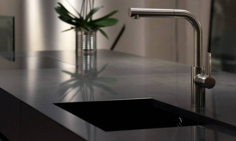 Woda pitna a zdrowie – dlaczego warto ją filtrować?