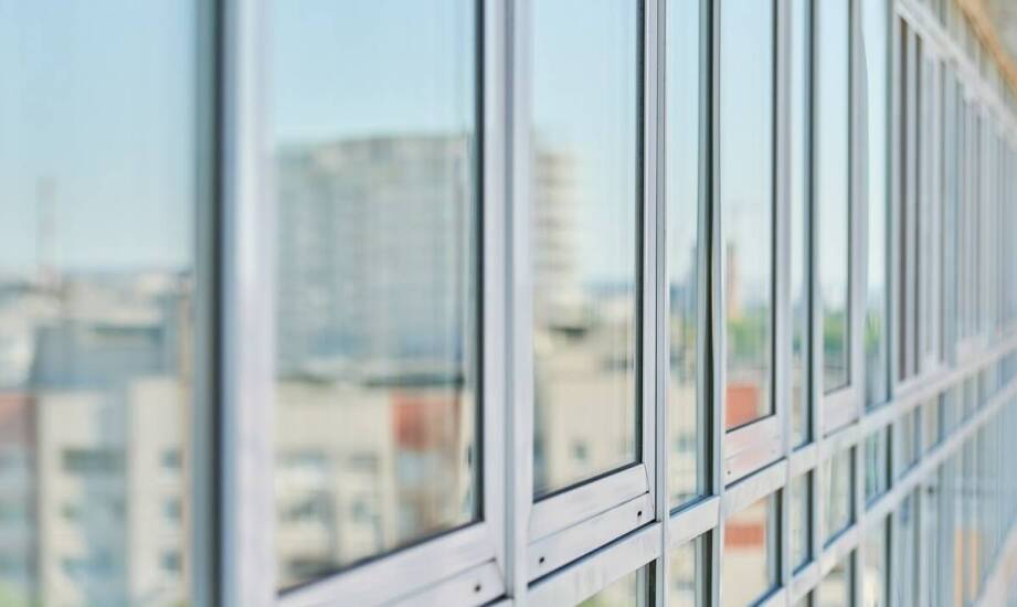 Jakie innowacje wprowadzają okna MS na rynku otworowej stolarki?