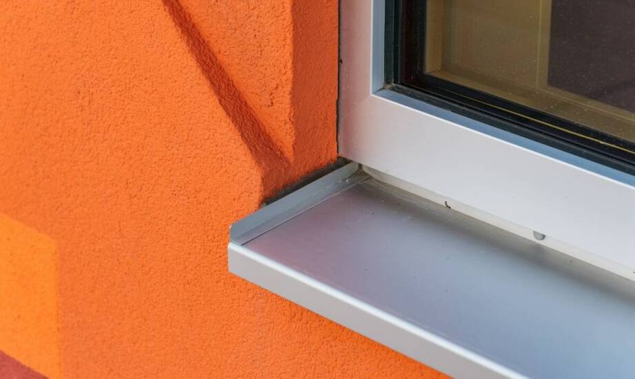 Wpływ aluminiowych zatyczek na estetykę zewnętrznych parapetów