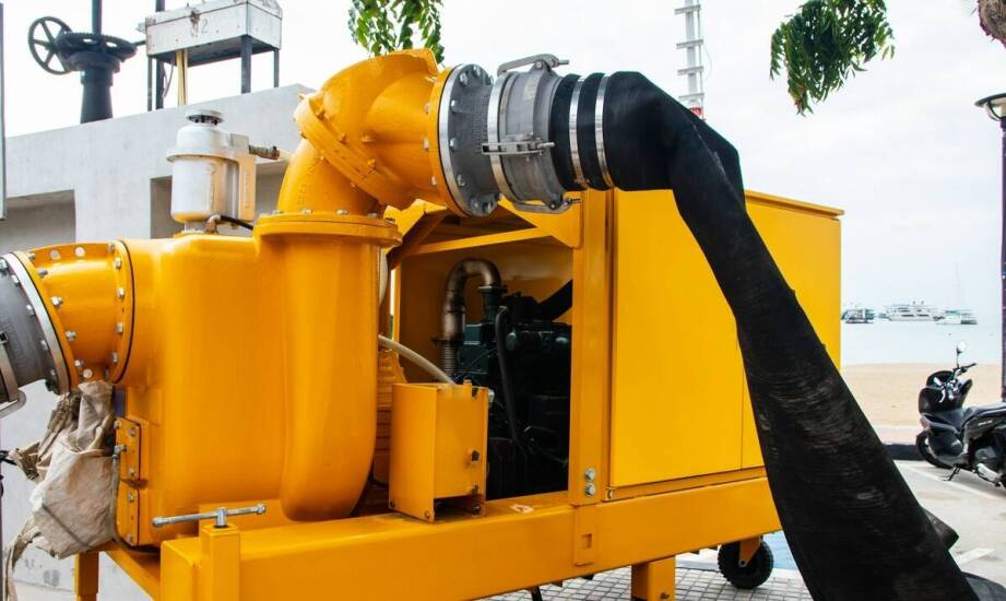 Strażackie pompy szlamowe – jakie dodatkowe funkcje mogą zwiększyć ich użyteczność?