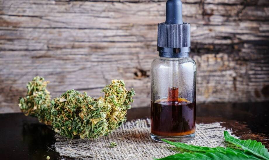 Jakie właściwości zdrowotne ma olejek z konopi CBD i dlaczego warto go stosować?