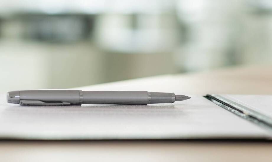 Jakie są najważniejsze kwestie prawne przy zakupie komercyjnych nieruchomości?