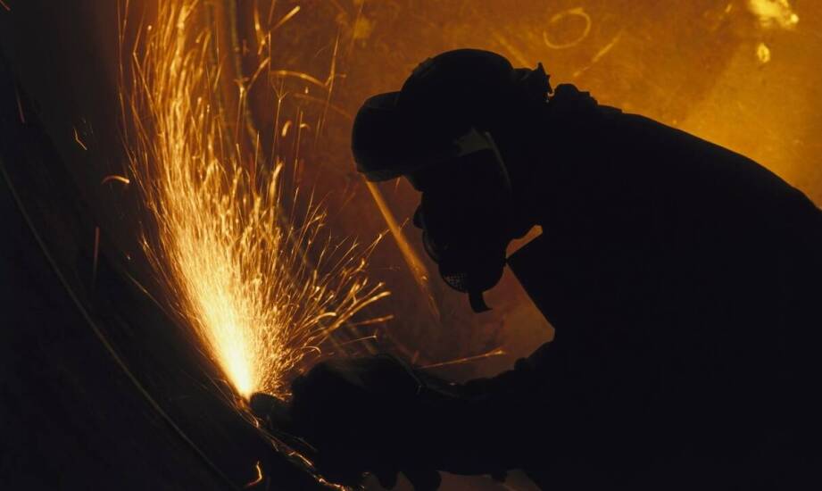 Najlepsze praktyki w ustawieniach spawania samoosłonowym drutem dla stalowych konstrukcji