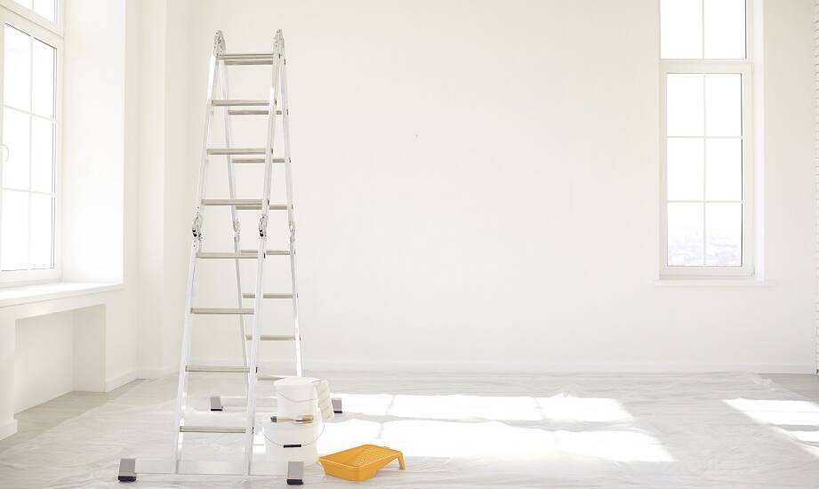 Jakie malarskie drabiny wybrać do różnorodnych prac remontowych?