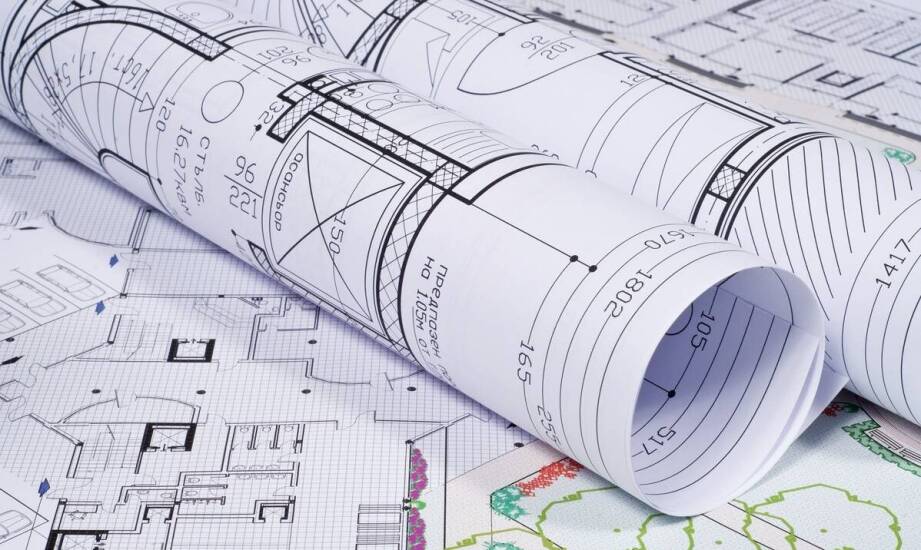 Jakie są etapy projektowania instalacji odgromowej dla mieszkalnych budynków?