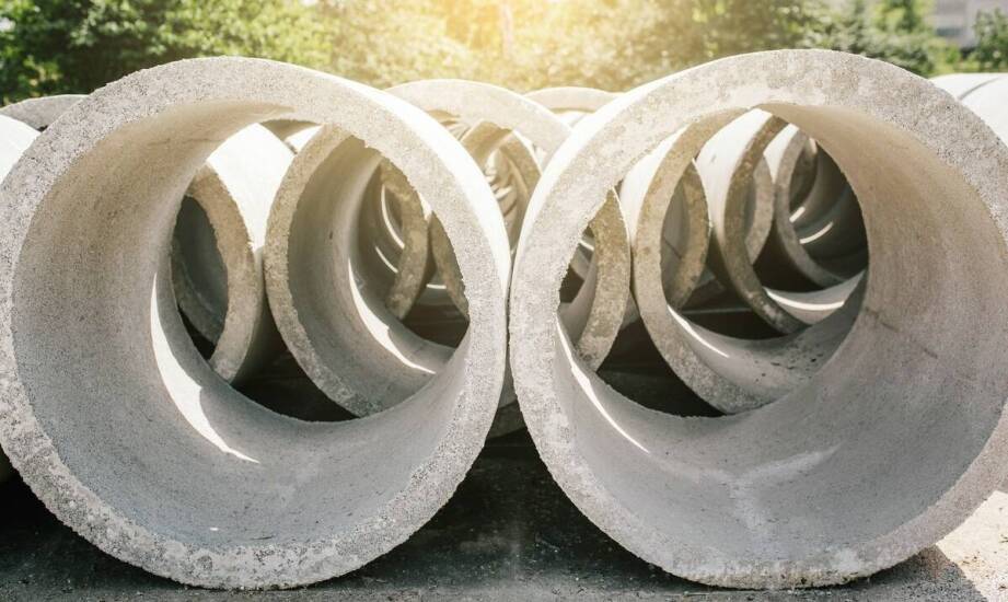 Wpływ materiałów na trwałość okrągłych słupków betonowych