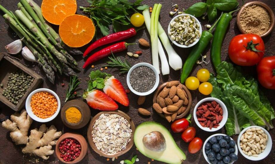 Naturalne produkty z lasu jako element zdrowej diety