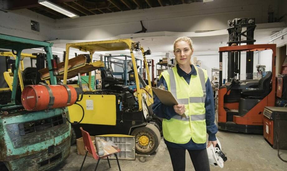 Jak wygląda egzamin końcowy po ukończeniu kursu dla operatora wózka widłowego?