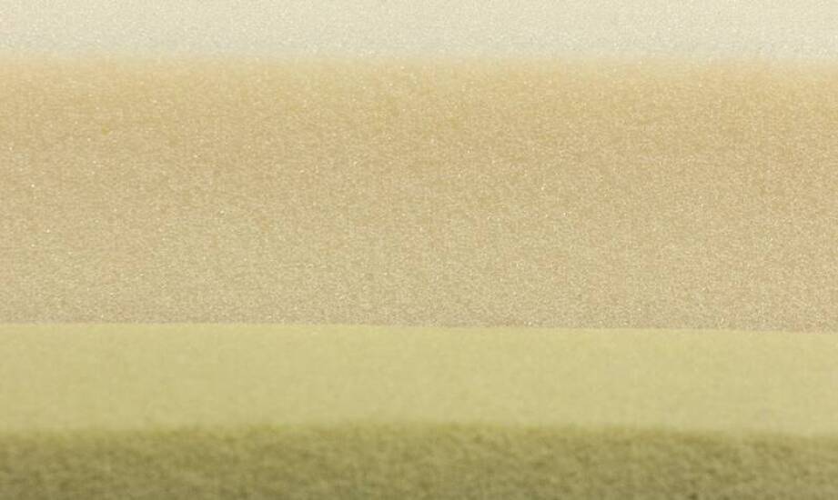 Jakie są kluczowe różnice między piankowymi materacami a kieszeniowymi?