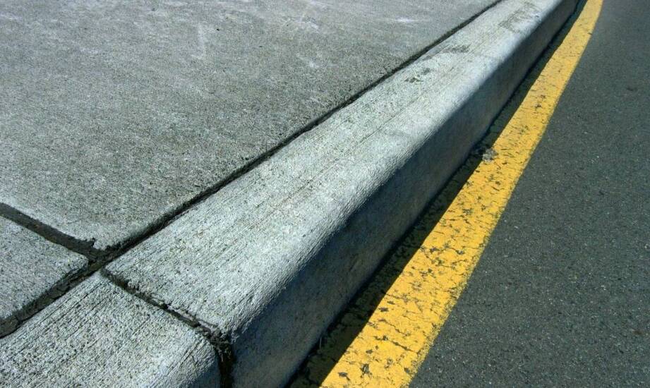 Sposoby na zwiększenie efektywności betonowych separatorów drogowych