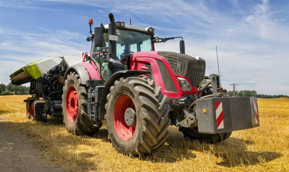 Jakie są zalety inwestycji w nowoczesne paszowozy dla rolników?