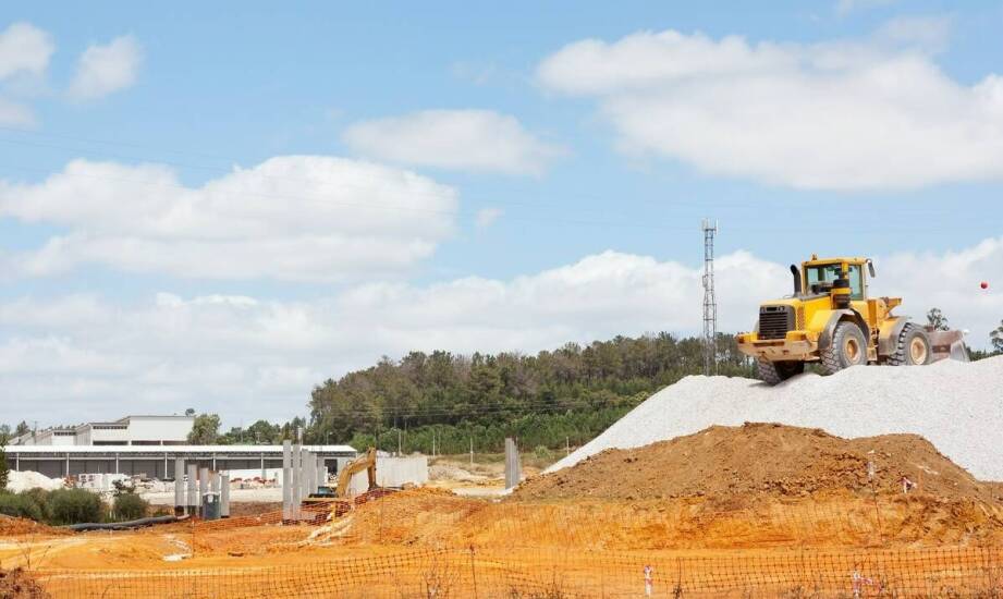 Jakie wyzwania stoją przed firmami oferującymi serwis przenośnych toalet?