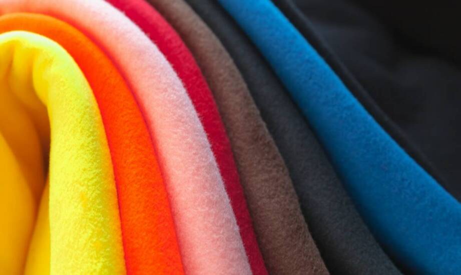 Zastosowanie nowoczesnych tkanin w roboczej odzieży