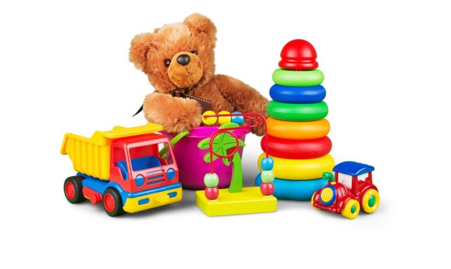 Zabawki do kuchni dla dziecka – jakie cechy wpływają na ich edukacyjny charakter?