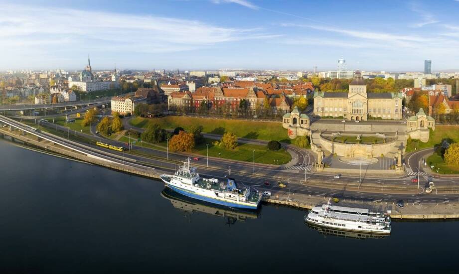 Firmowe rejsy w Krakowie: jak połączyć biznes z przyjemnością?