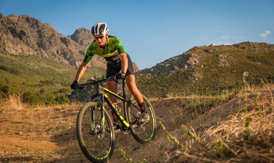 Jakie korzyści płyną z zastosowania sterów Cane Creek w górskich rowerach?