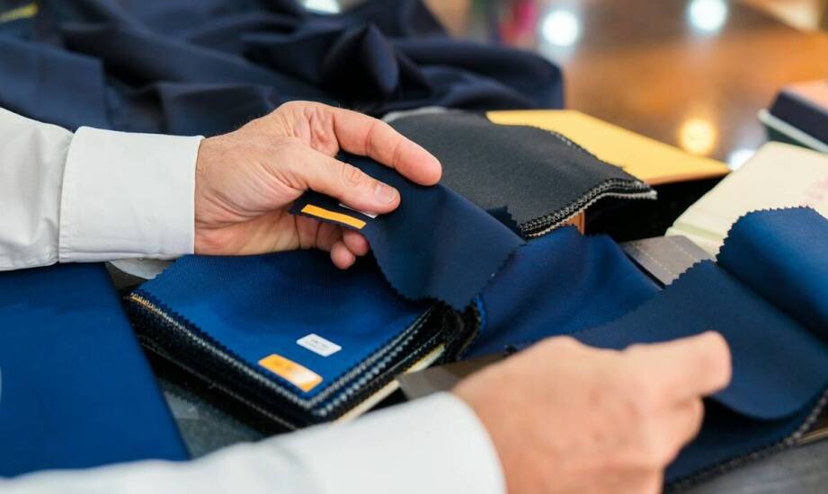 Jak unikalne kroje i wzory wpływają na wyjątkowość ubrań szytych na miarę?