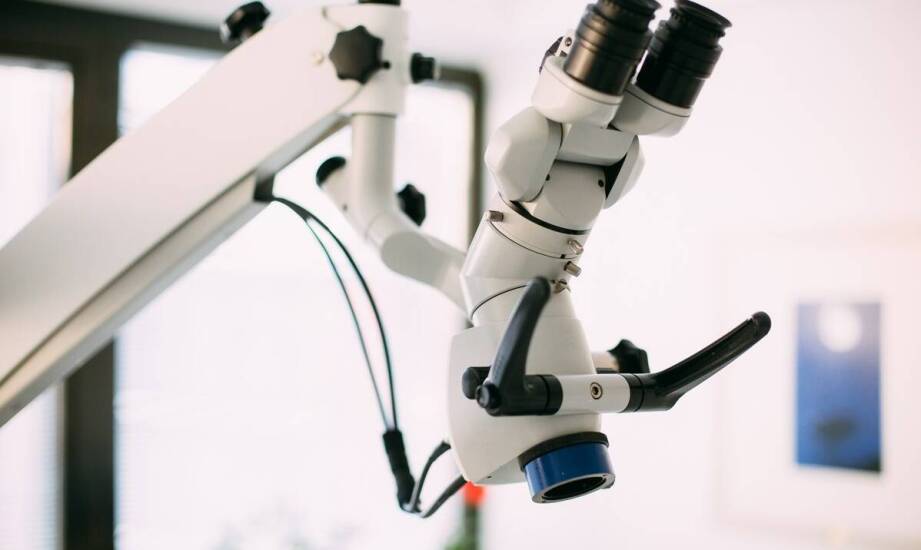 Jak przebiega endodontyczne leczenie zębów i dlaczego jest ważne?