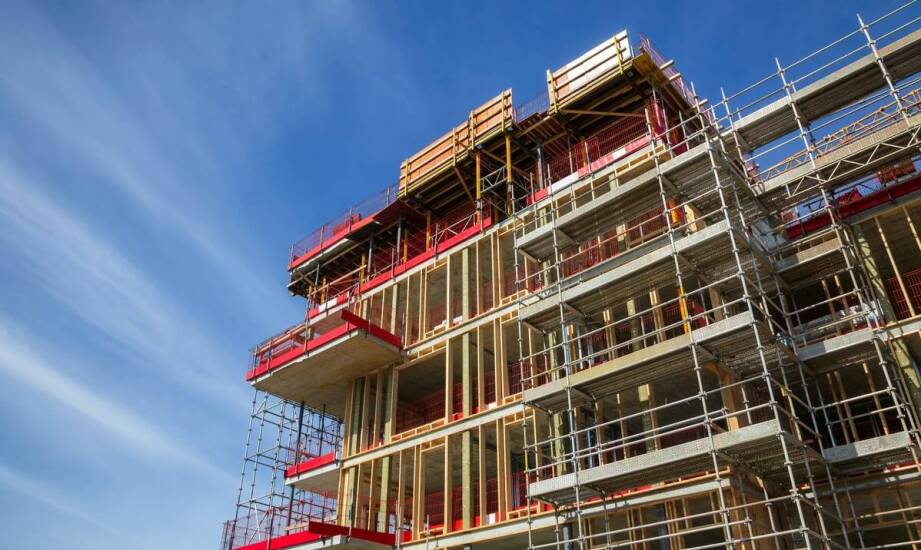 Kluczowe zastosowania budowlanych ogrodzeń w projektach urbanistycznych