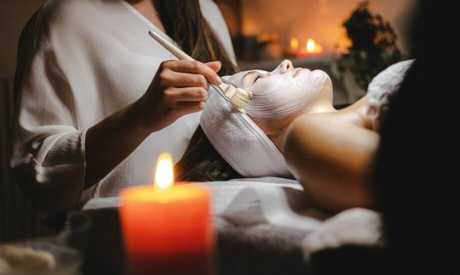 Mikrodermabrazja w Pile: skuteczność w usuwaniu martwych komórek skóry