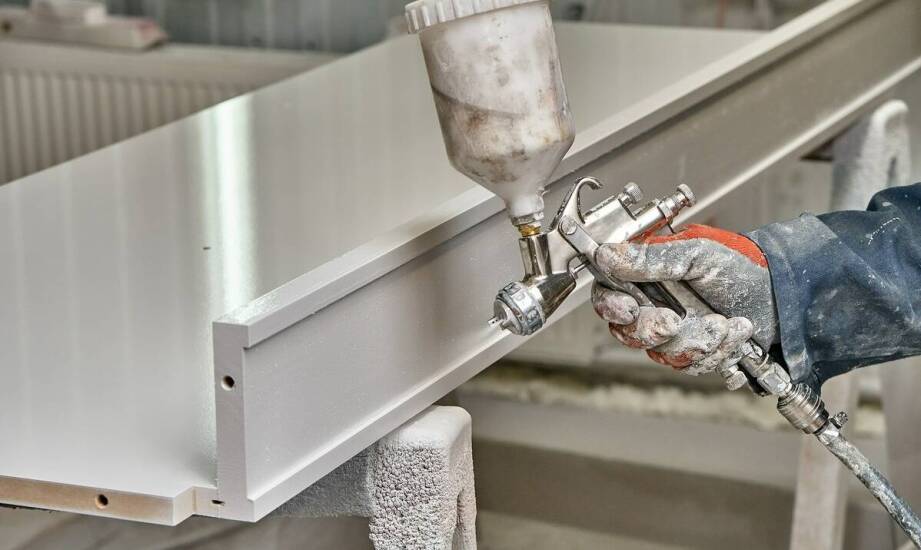 Jak zoptymalizować proces mokrego malowania dla lepszej ochrony stali?