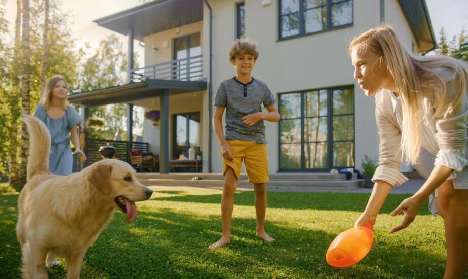 Trampolina 3-osobowa jako element wspierający zdrowy styl życia