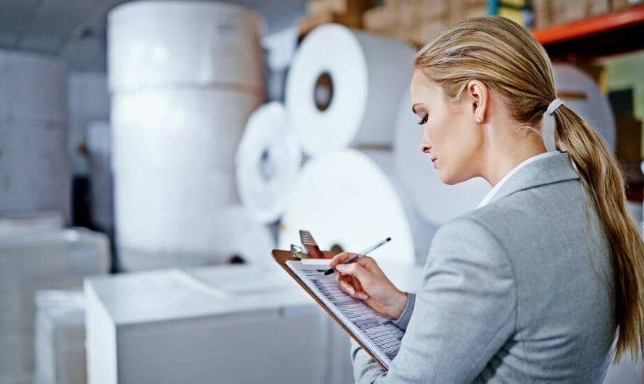 Znaczenie dokumentacji z przeglądów regałów dla kontroli i audytów