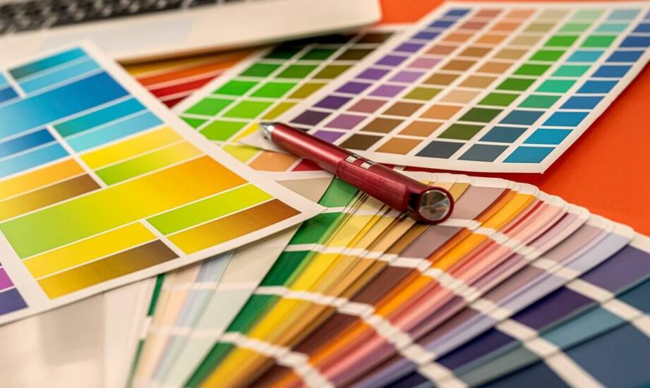 Personalizowane reklamowe smycze – dlaczego warto zainwestować?