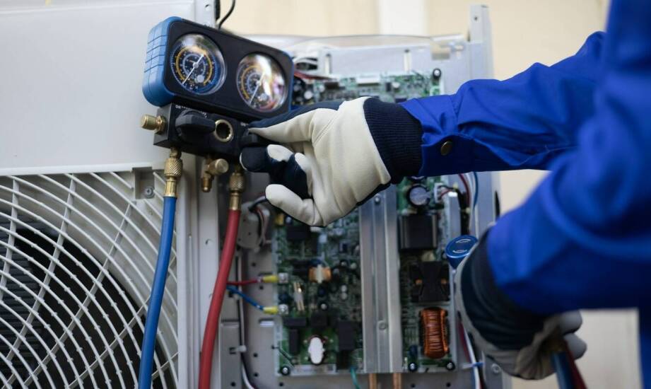 Jak regularne przeglądy wpływają na żywotność klimatyzacyjnych urządzeń?