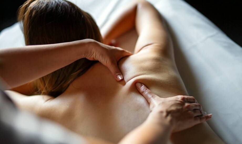 Zalety sportowego masażu dla osób uprawiających różne sportowe dyscypliny