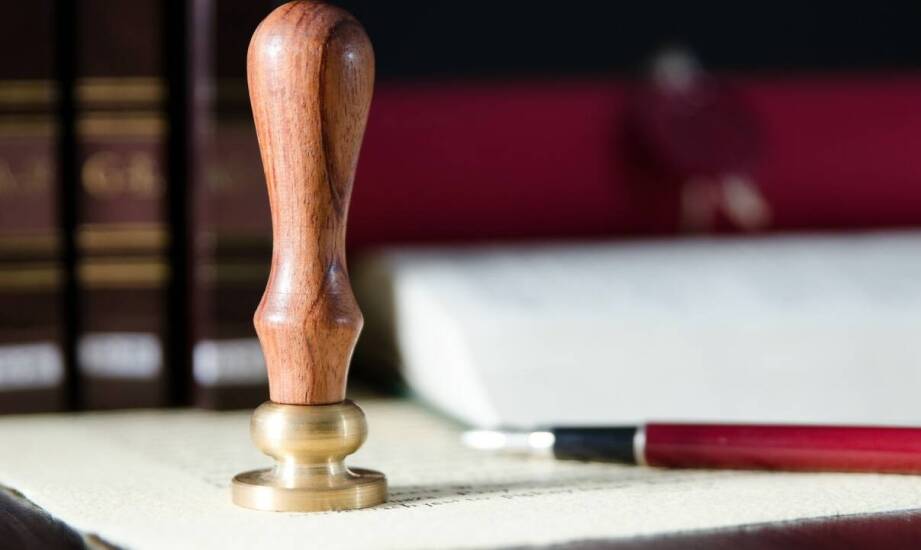 Jakie dokumenty są wymagane przy sporządzaniu testamentu u notariusza?