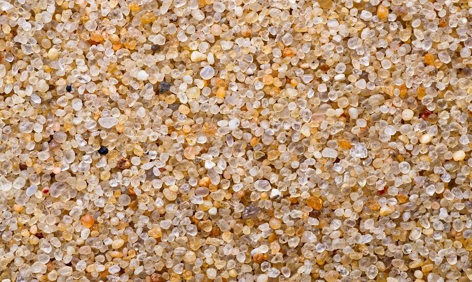 Właściwości kwarcowych kruszyw a ich zastosowanie w różnych sektorach przemysłu