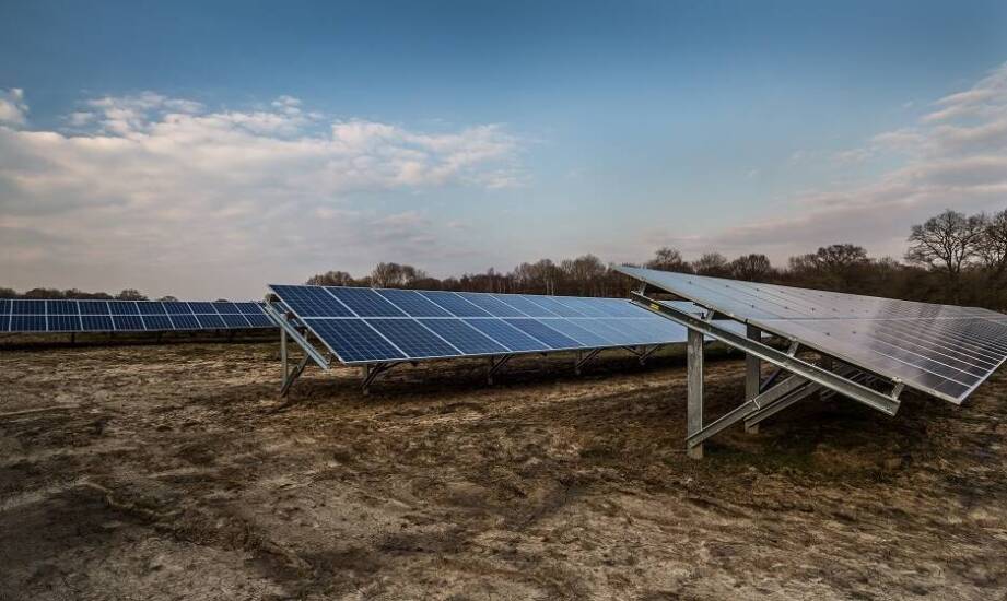 Nowoczesne rozwiązania w zakresie montażu fotowoltaicznych paneli na gruncie