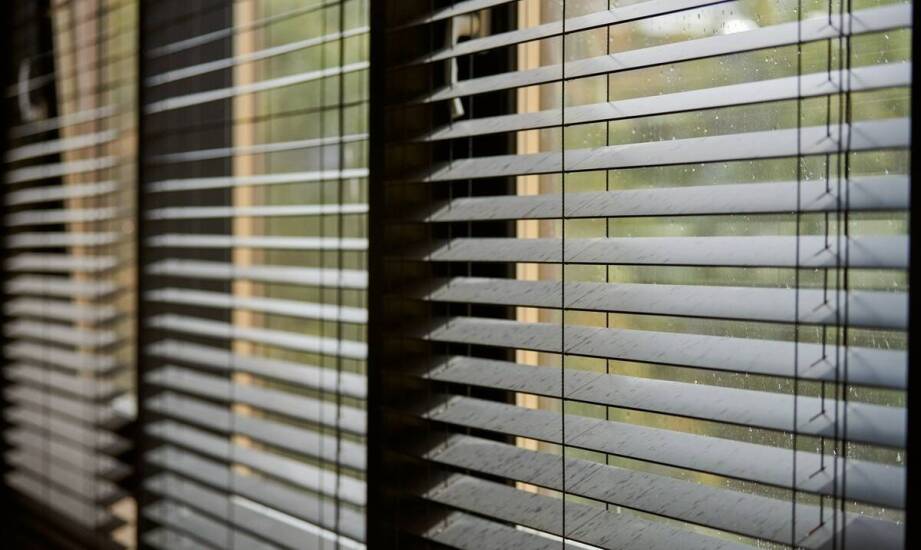 Sind alu jalousien feuchtigkeitsbeständig?