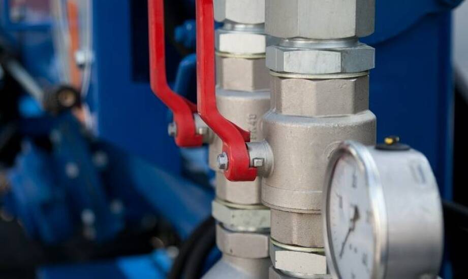 Rola sterujących zaworów w optymalizacji funkcjonowania naczep