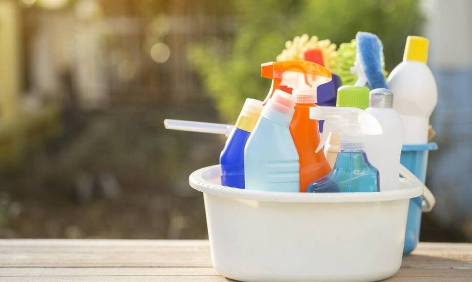 Jakie składniki powinien zawierać skuteczny środek do mycia do motocykla?