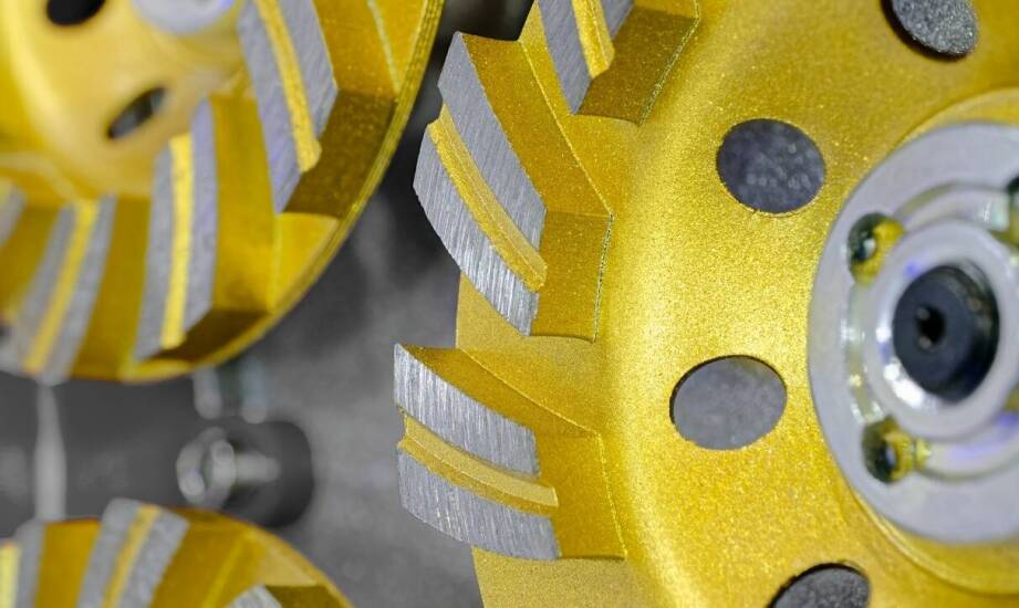 Jakie są najnowsze technologie w systemach mocowania skrawających płytek?