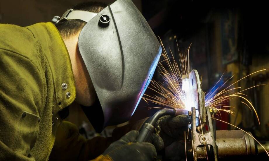 Jakie są najpopularniejsze narzędzia do spawania i ich zastosowanie?