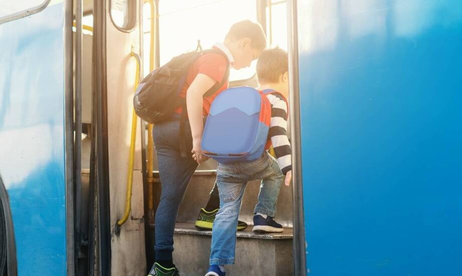 Jak zaplanować przewóz dzieci na wydarzenia z wykorzystaniem autokaru?