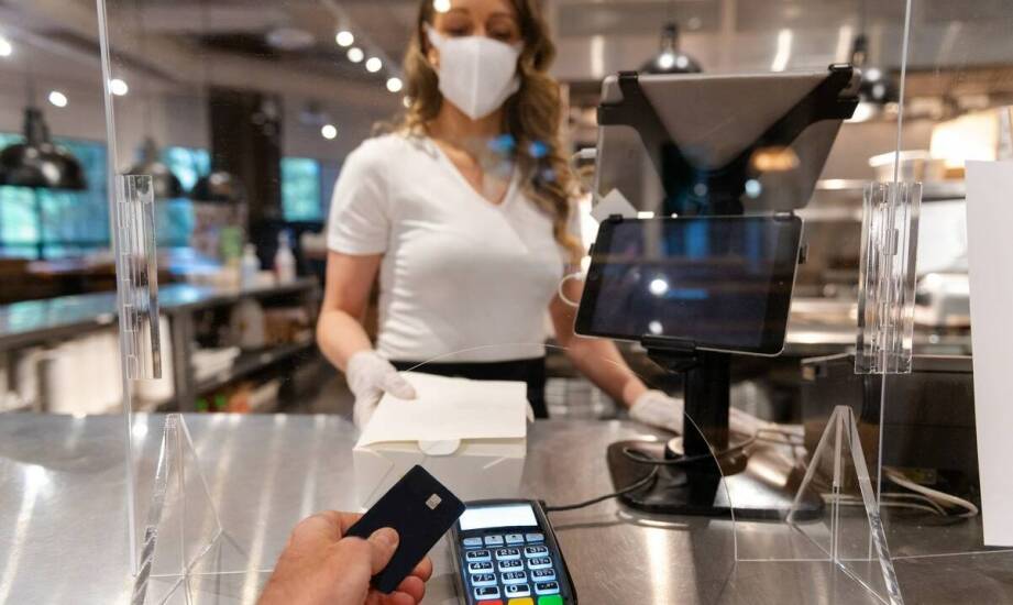 Wpływ właściwej konfiguracji terminala Ingenico Desk 5000 na szybkość obsługi klienta