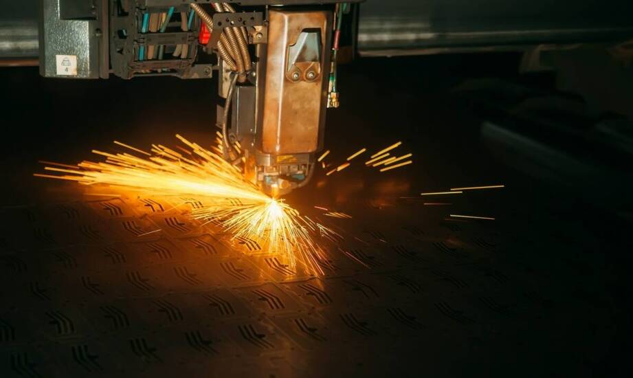 Cięcie laserowe a optymalizacja procesów w przemyśle budowlanym