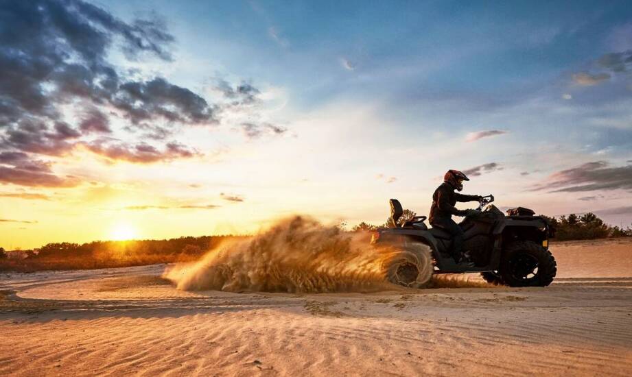 E auto w trudnym terenie – jak radzą sobie terenowe pojazdy?