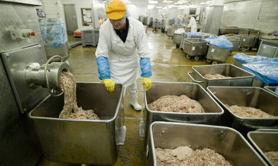 Kluczowe aspekty bezpieczeństwa żywności w przemyśle mięsnym.