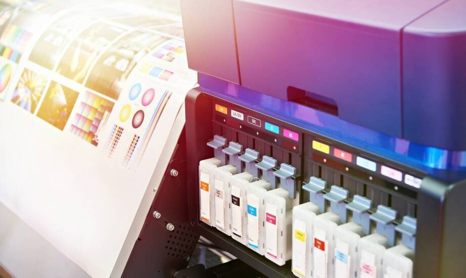 Jakie materiały eksploatacyjne są zgodne z drukarką?