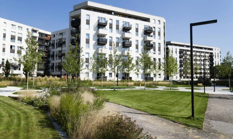 Jakie są korzyści z zakupu mieszkania w Dąbrówce przez Otodom?